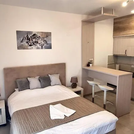 Hotel apartamentowy Hills Star 3*