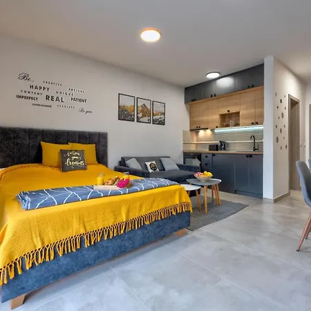 Hotel apartamentowy Hills Star